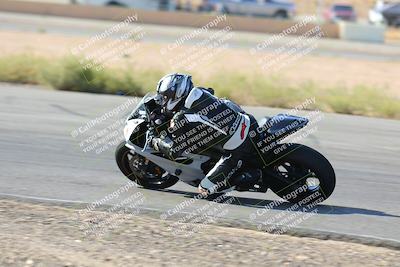 media/Oct-16-2022-TrackXperience (Sun) [[236a00b5b6]]/Group 3/session 2 turn 11/